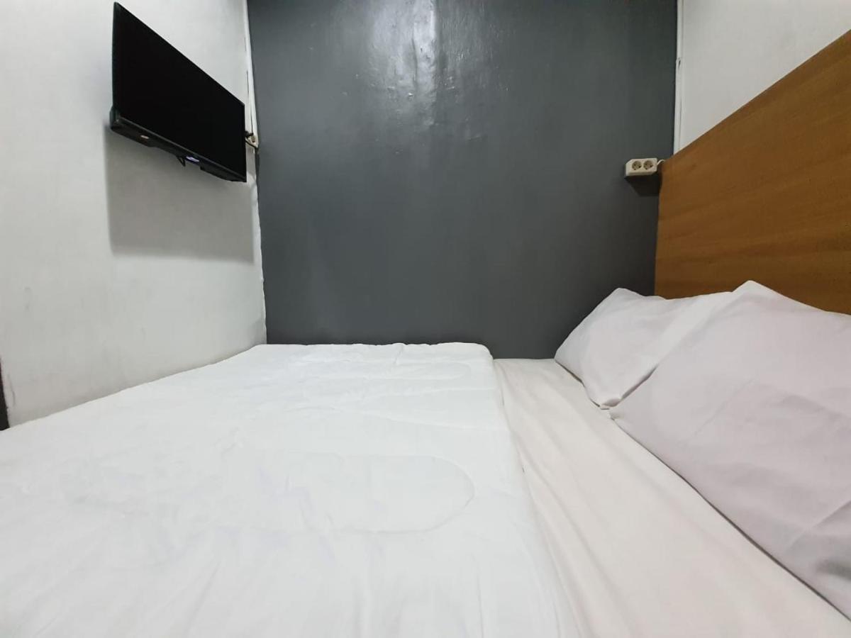 Chrysant Hotel Elok By Idh Jakarta Extérieur photo